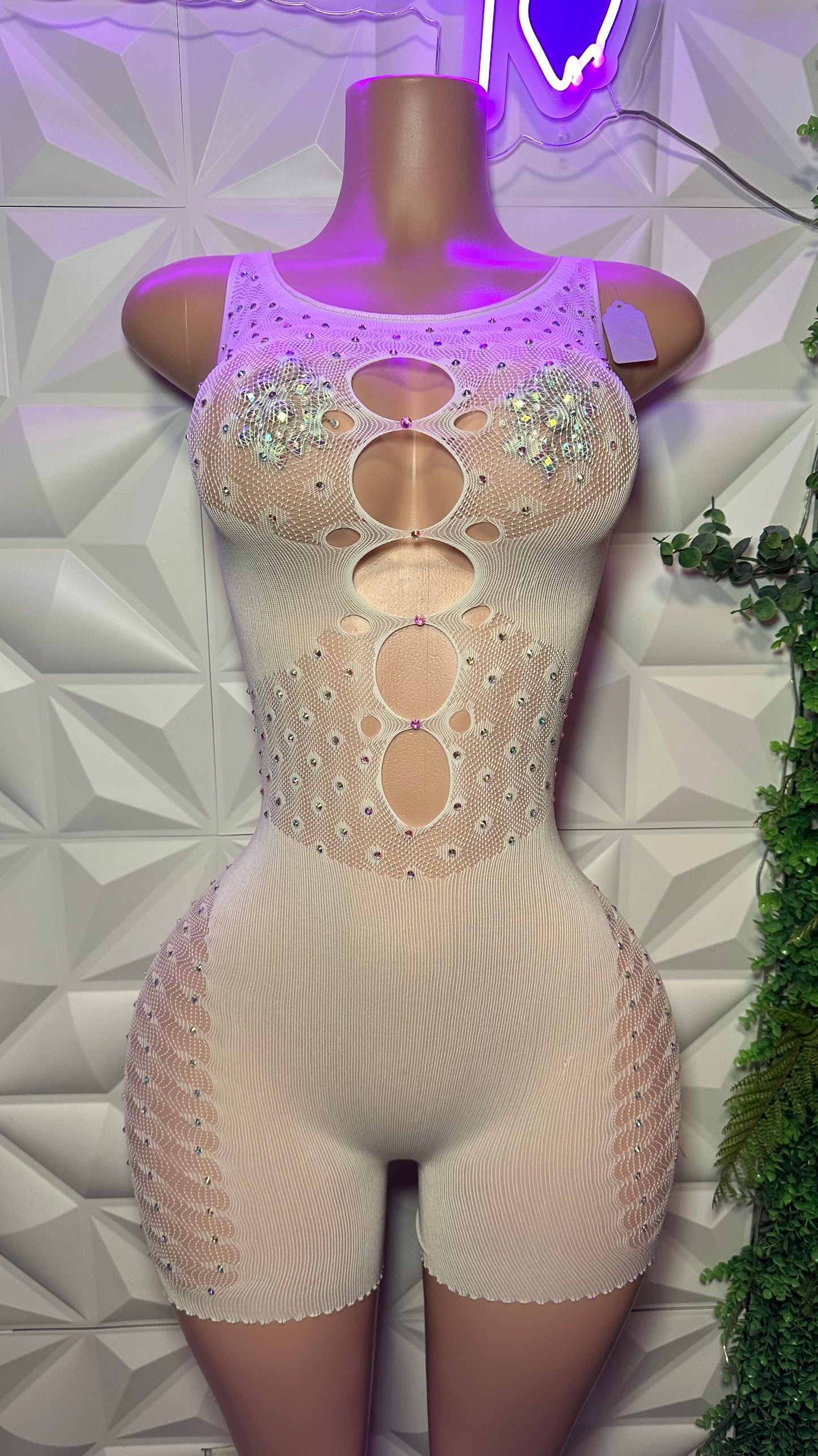 CLASSY GIRL FISHNET ROMPER (PLUS SIZE)